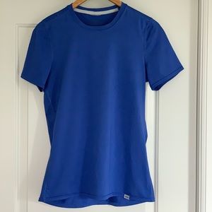 Women’s Patagonia blue, short sleeve shirt medium
